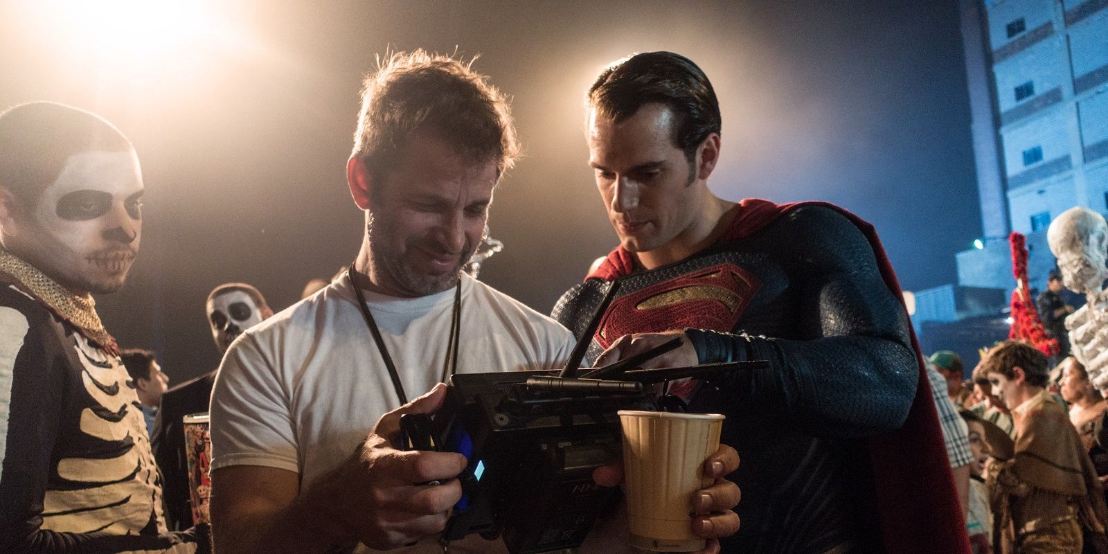 BATMAN V. SUPERMAN: First Look at Actor Henry Cavill On Set in His