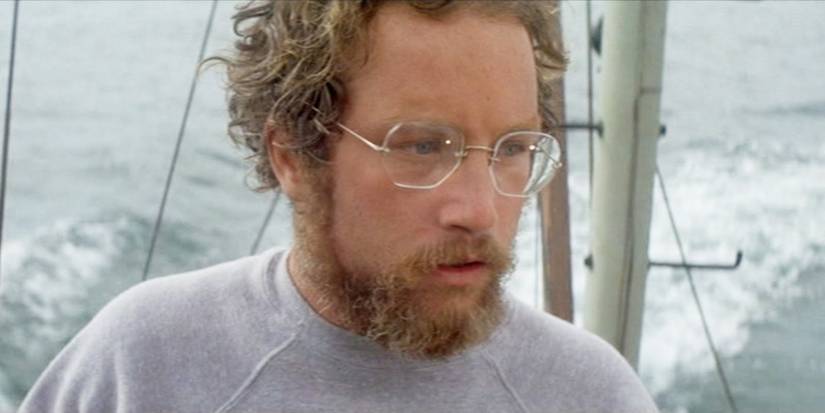 Richard Dreyfuss as Matt Hooper looks worried while out at sea in Jaws