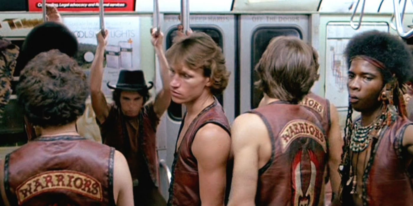 Os guerreiros em um vagão de metrô