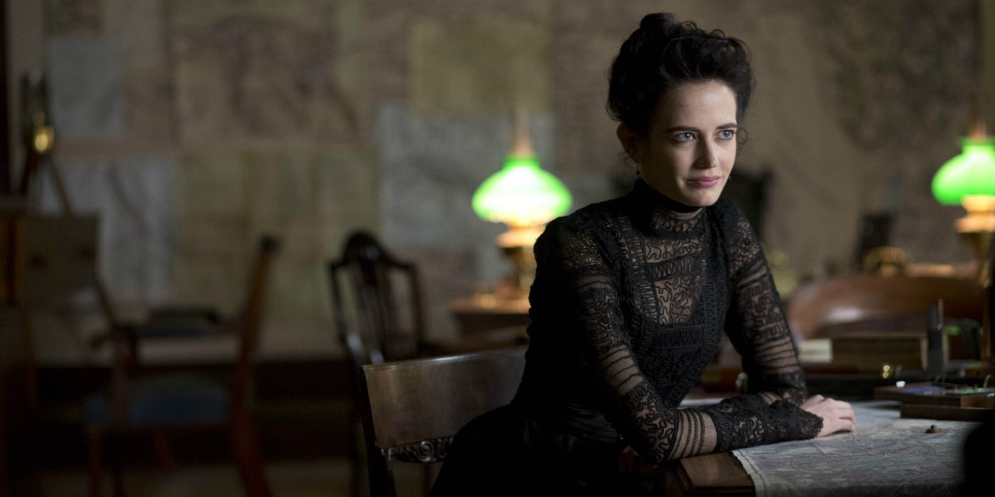 Vanessa Ives smiling in Penny Dreadful