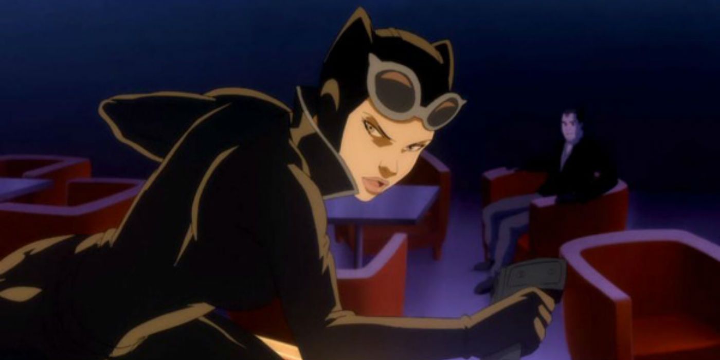 Eliza Dushku voices Catwoman in Batman Year One