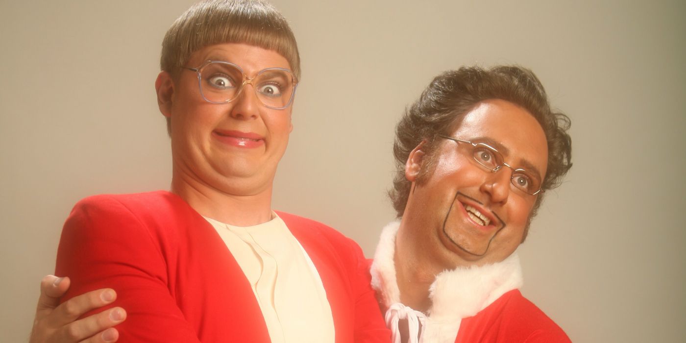 Tim and Eric pose for a cheesy family photo 