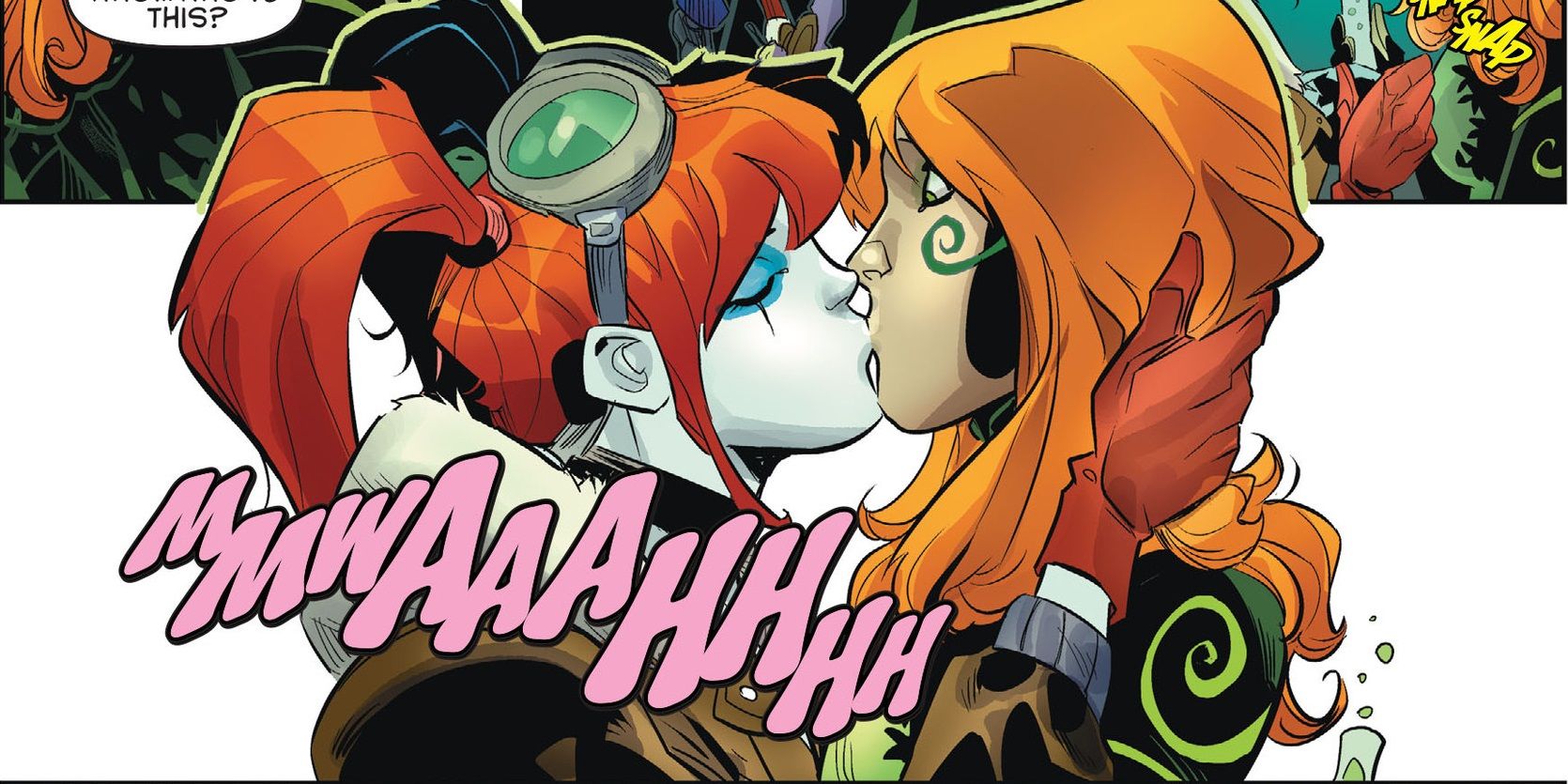 Harley Quinn kisses Poison Ivy
