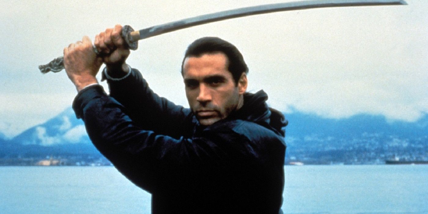 Connor MacLeod holds a sword in Highlander the Series 