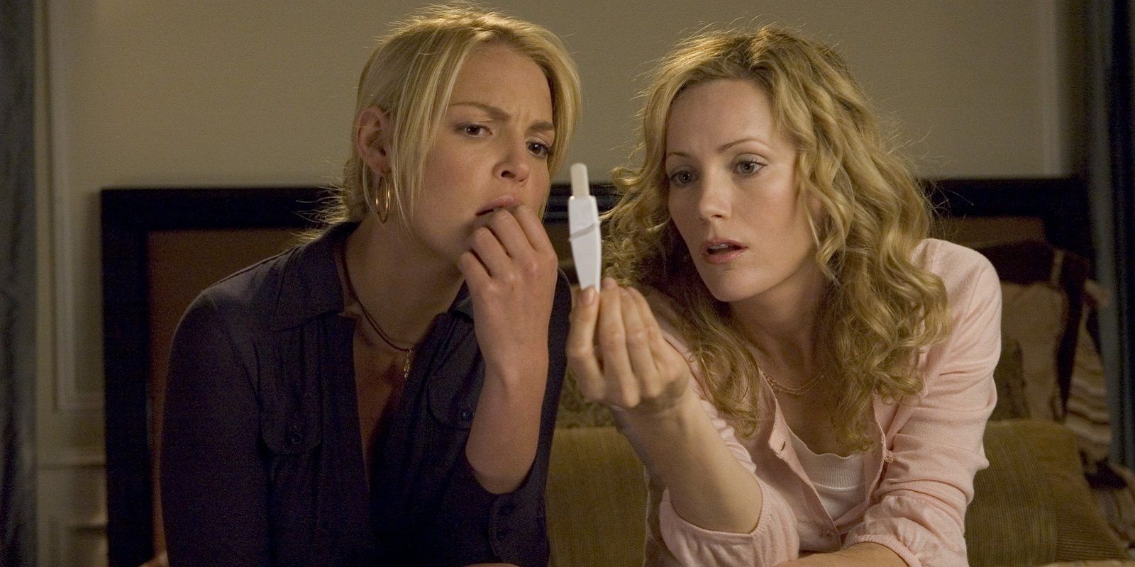 Katherine Heigl and Leslie Mann in Knocked Up