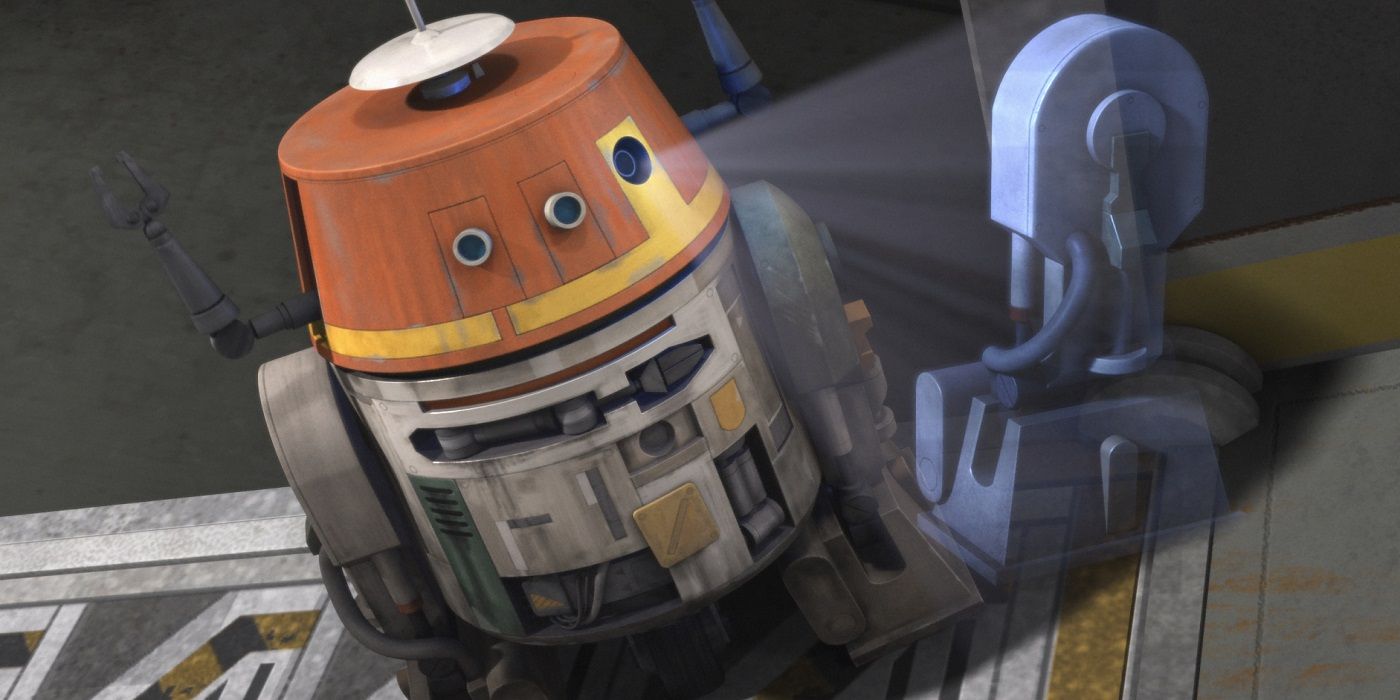 Chopper uses his hologram in Star Wars Rebels 