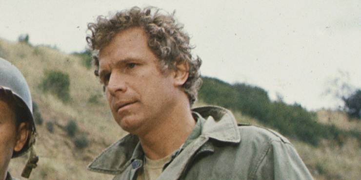 Wayne Rogers in MASH