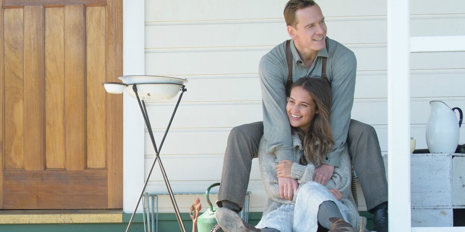 The Light Between Oceans - Michael Fassbender and Alicia Vikander