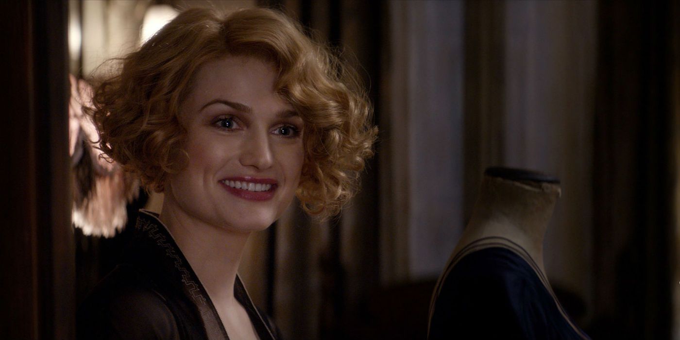 Queenie Goldstein smiling in Fantastic Beasts &amp; Where to Find Them