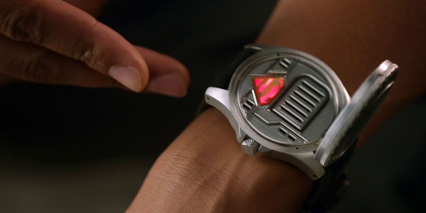 Jimmy Olsen's signal watch in Supergirl