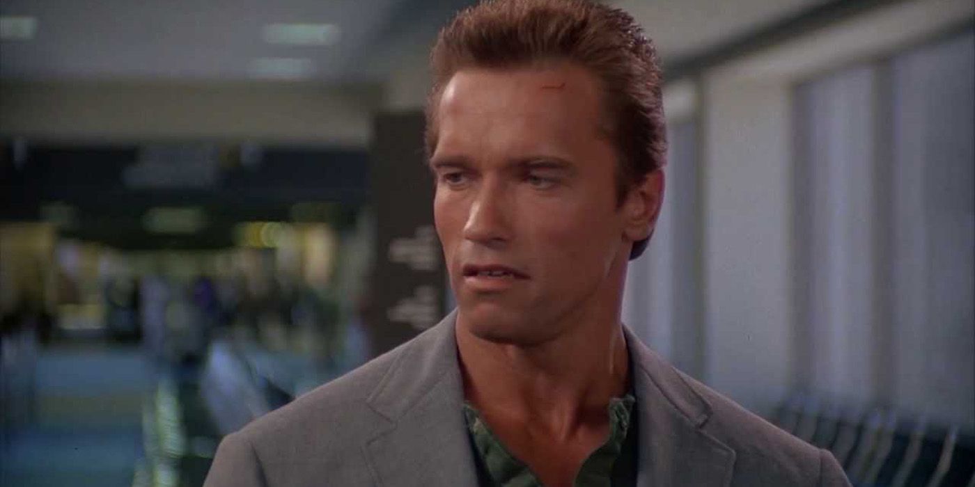 Arnold Schwarzenegger in Commando