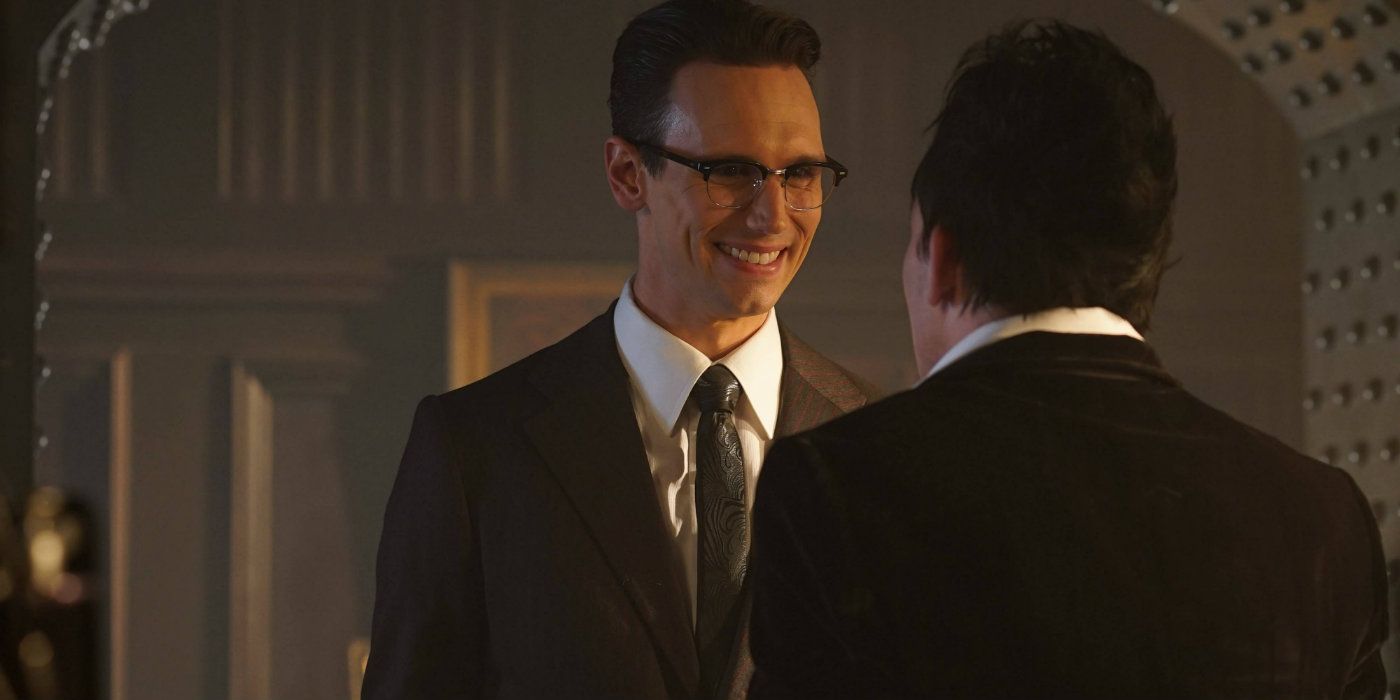 Cory Michael Smith and Robin Lord Taylor in Gotham