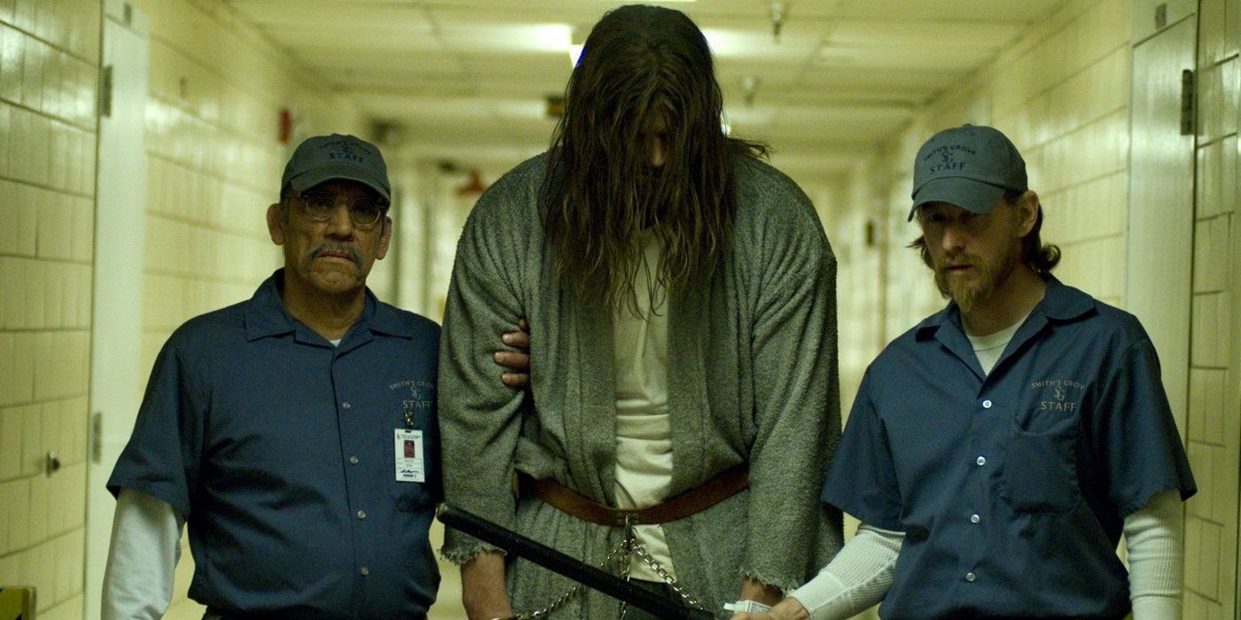 Danny Trejo, Tyler Mane and Lew Temple in Halloween (2007).
