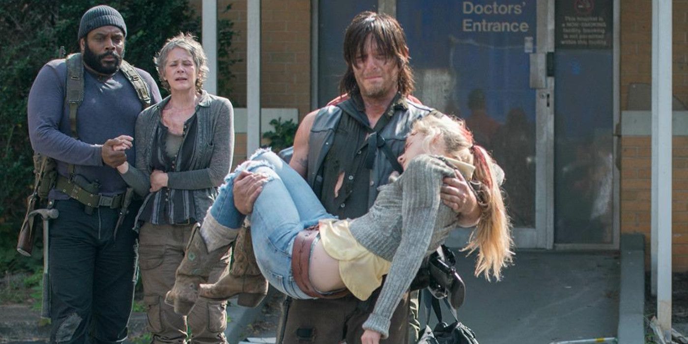 Daryl holds dead Beth in The Walking Dead