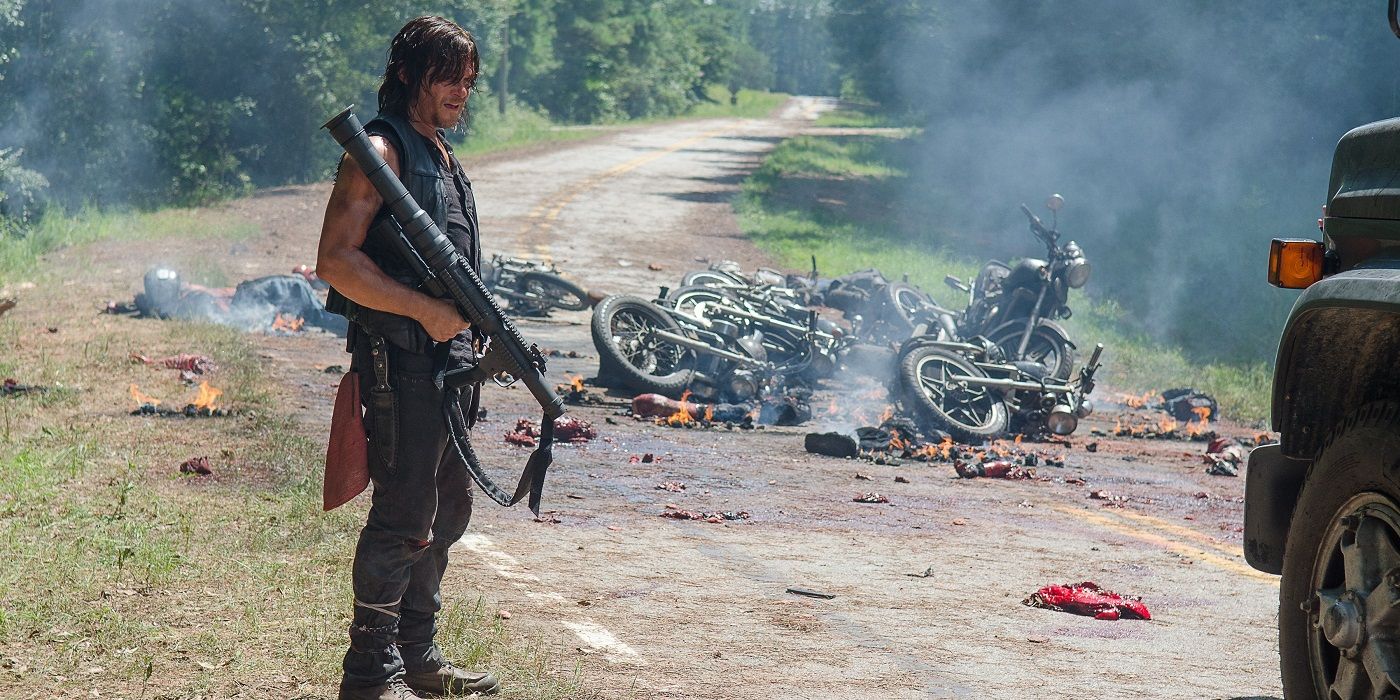 Daryl blows up the Savior in The Walking Dead