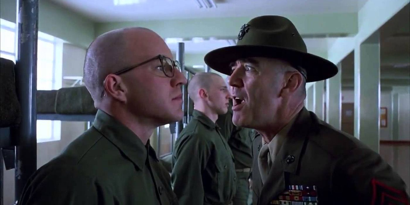 Stanley Kubrick: 5 Reasons Why Full Metal Jacket Is His Best War Movie (& 5 Why Paths Of Glory Is A Close Second)