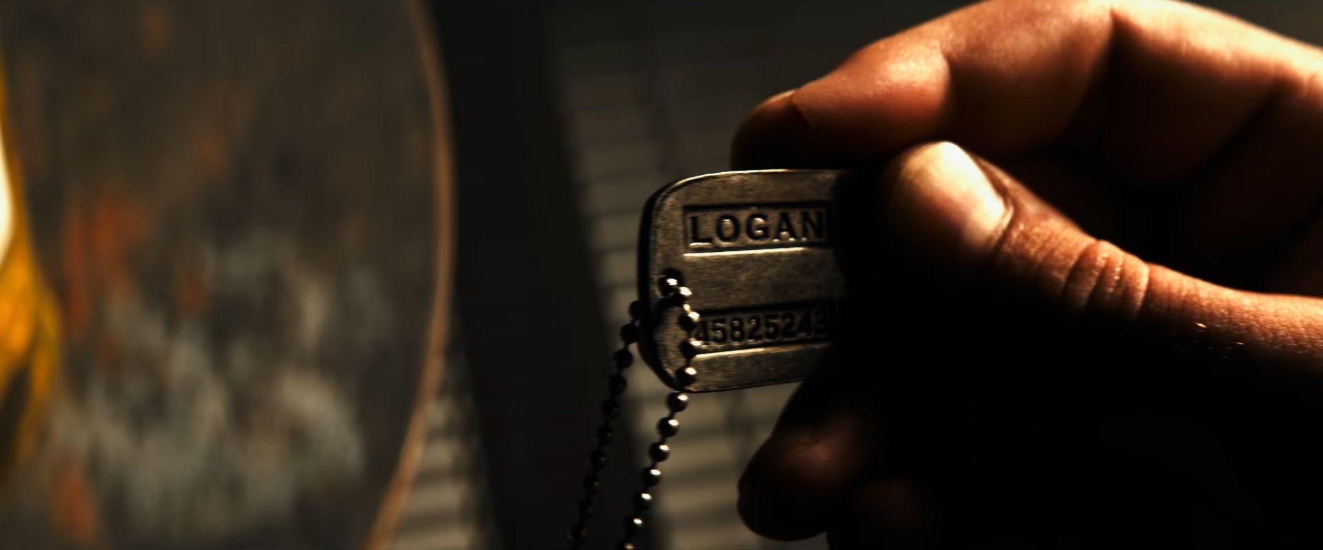 Logan Trailer - Dog tags front