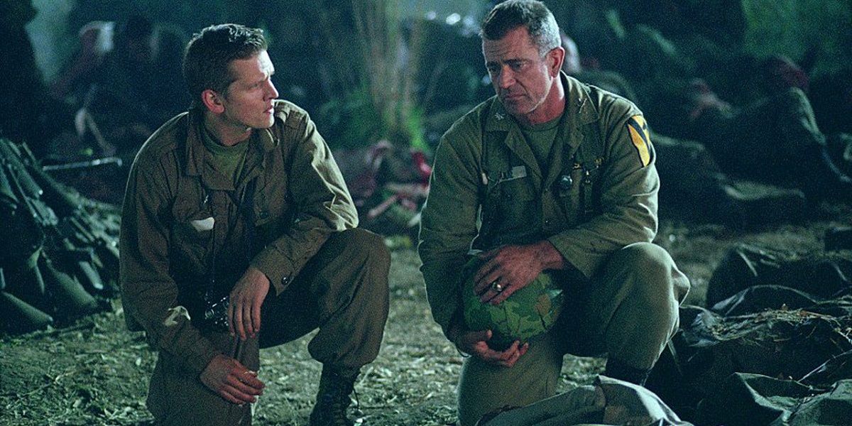 Mel Gibson e Barry Pepper em We Were Soldiers