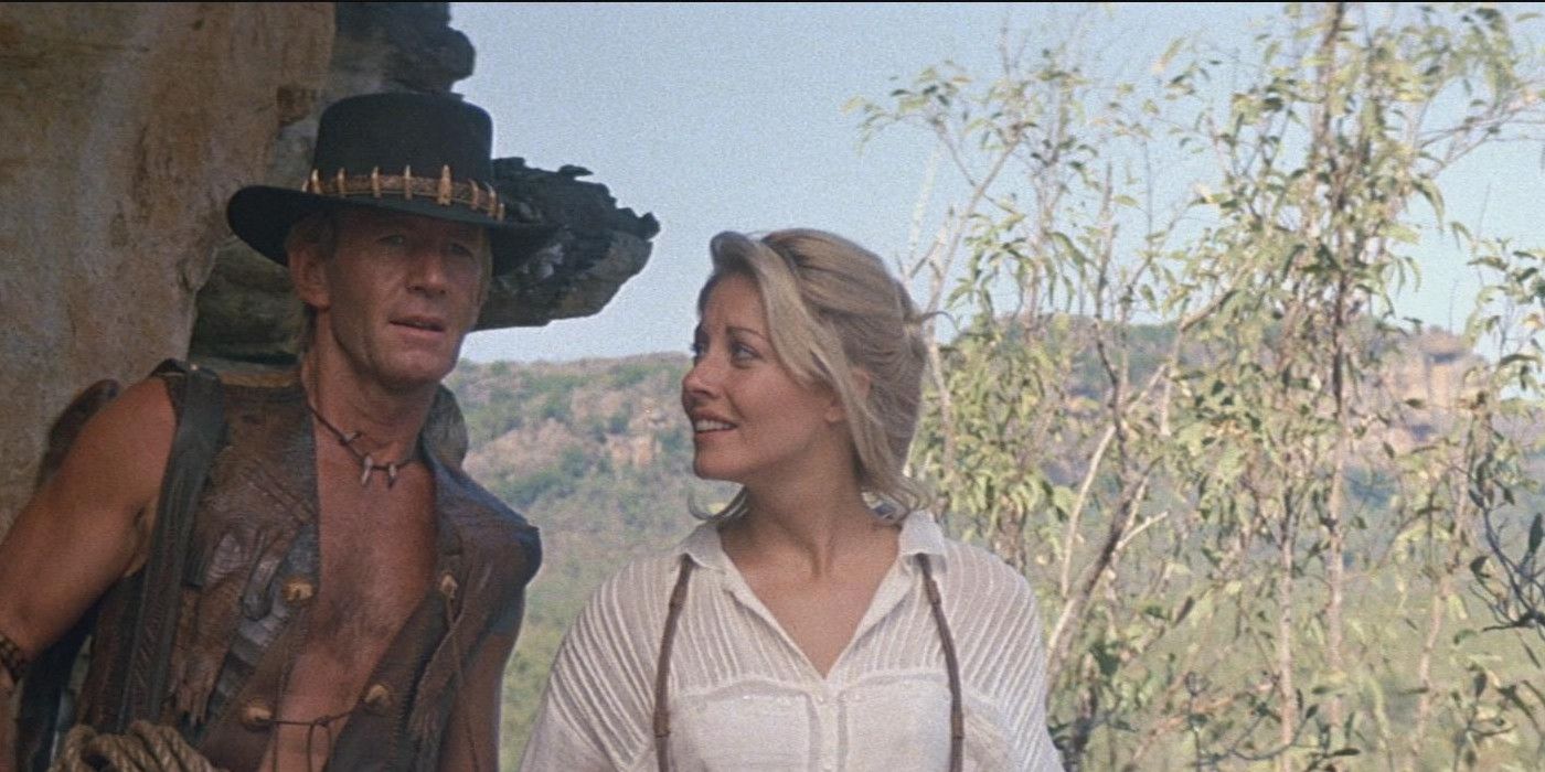 Paul Hogan and Linda Kozlowski in Crocodile Dundee