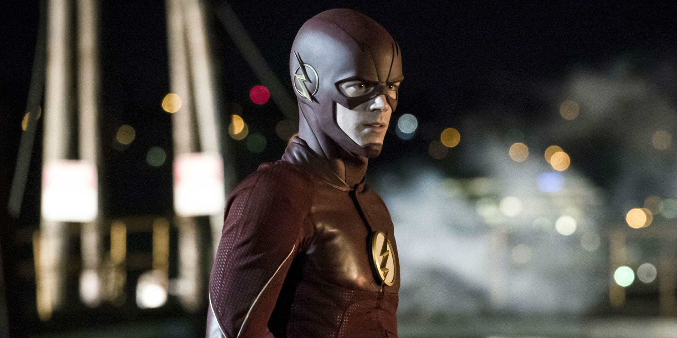 The Flash contemplates Flashpoint in his original suit