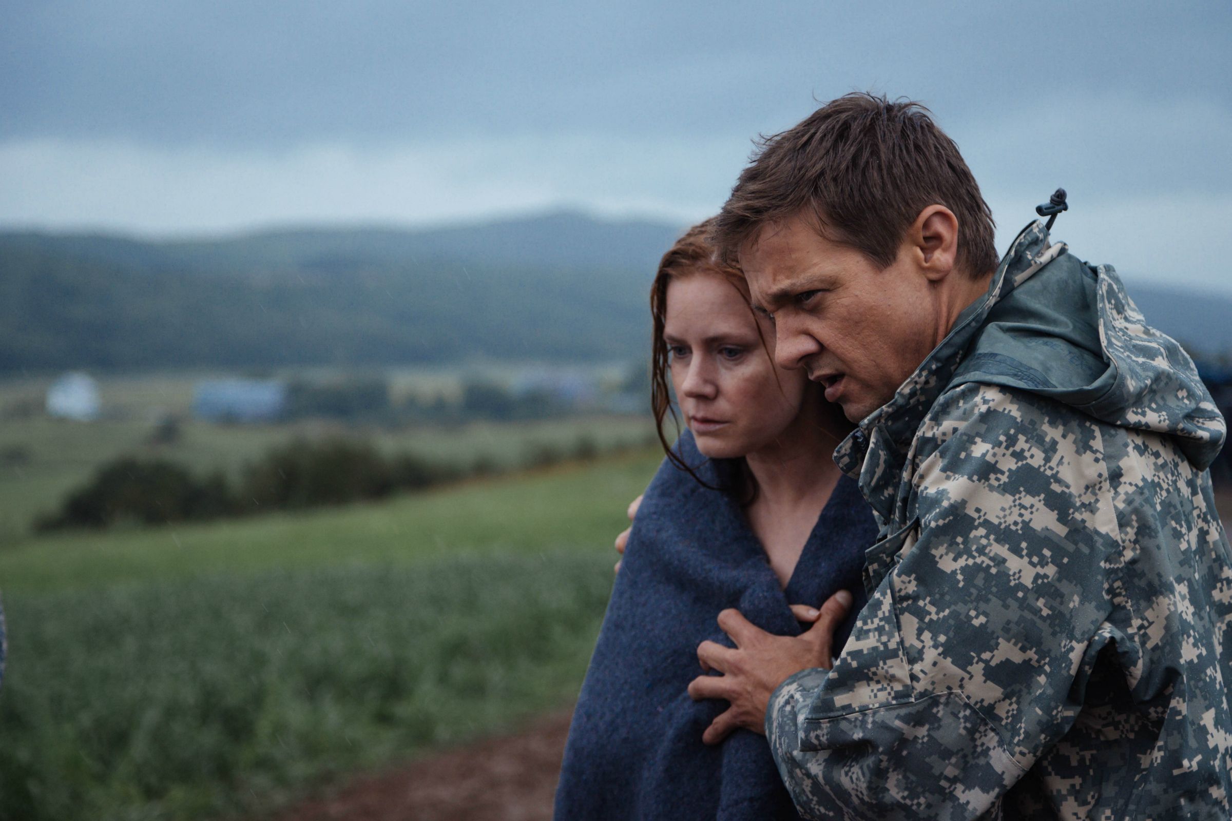 Arrival (2016) - Amy Adams and Jeremy Renner