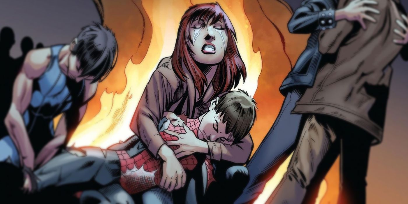 Mary Jane holds the body of Spider-Man in Ultimate Comics.