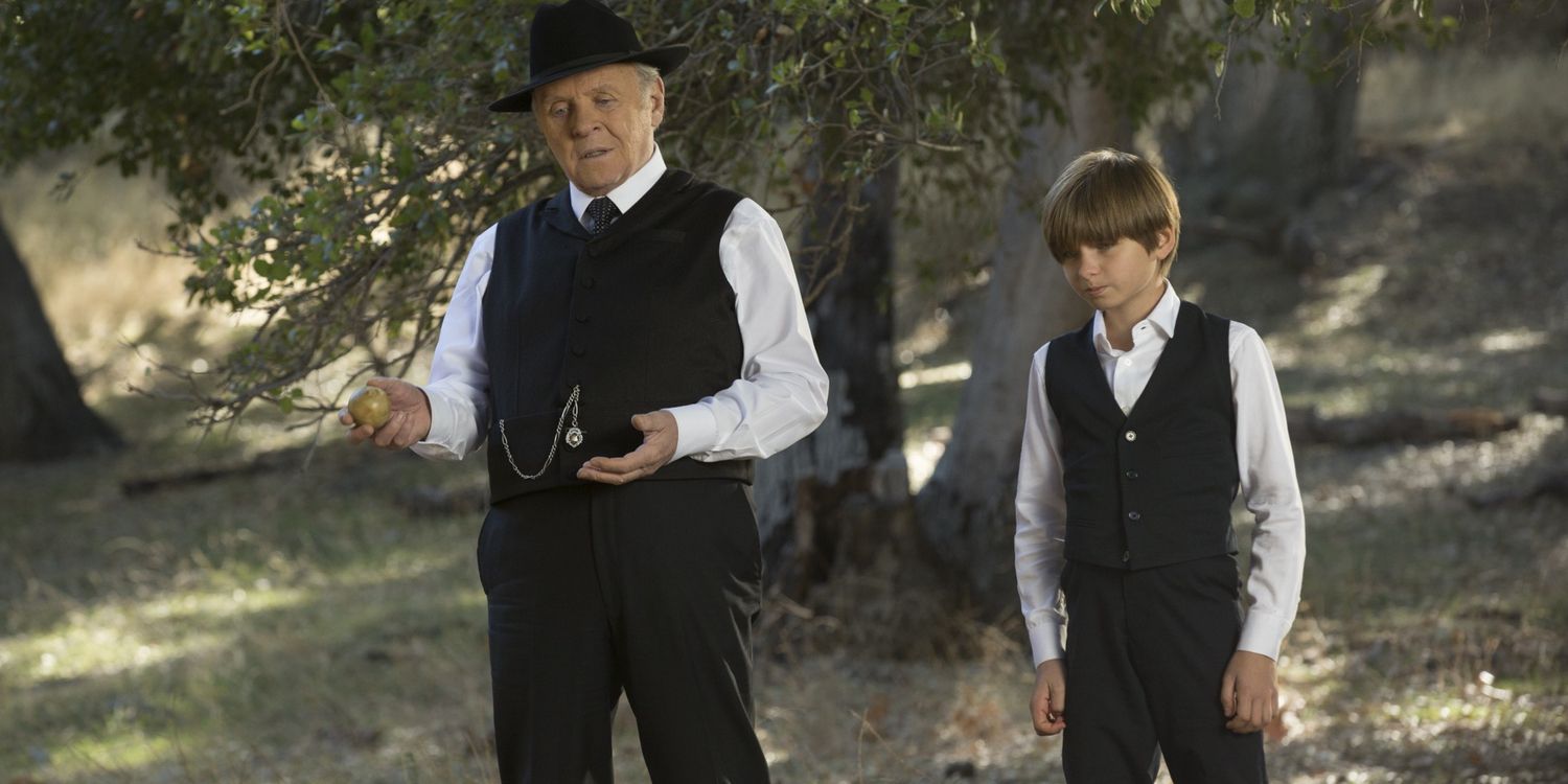 Anthony Hopkins and Oliver Bell in Westworld Season 1 Episode 6