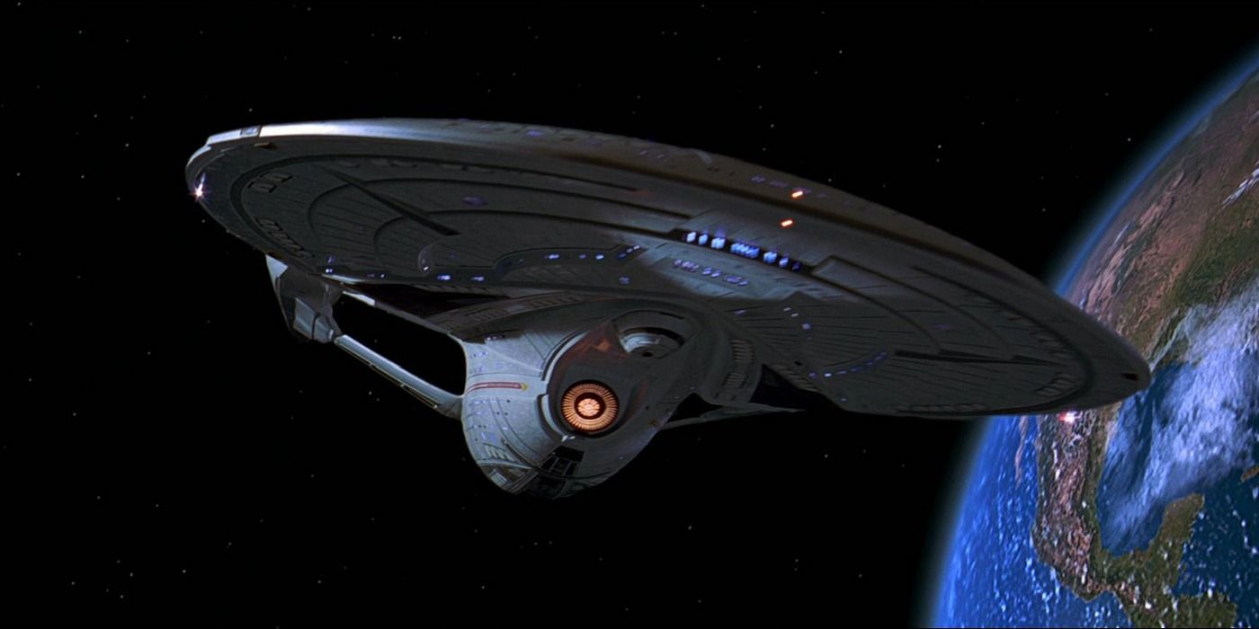 Enterprise-E em Star Trek: Primeiro Contato.