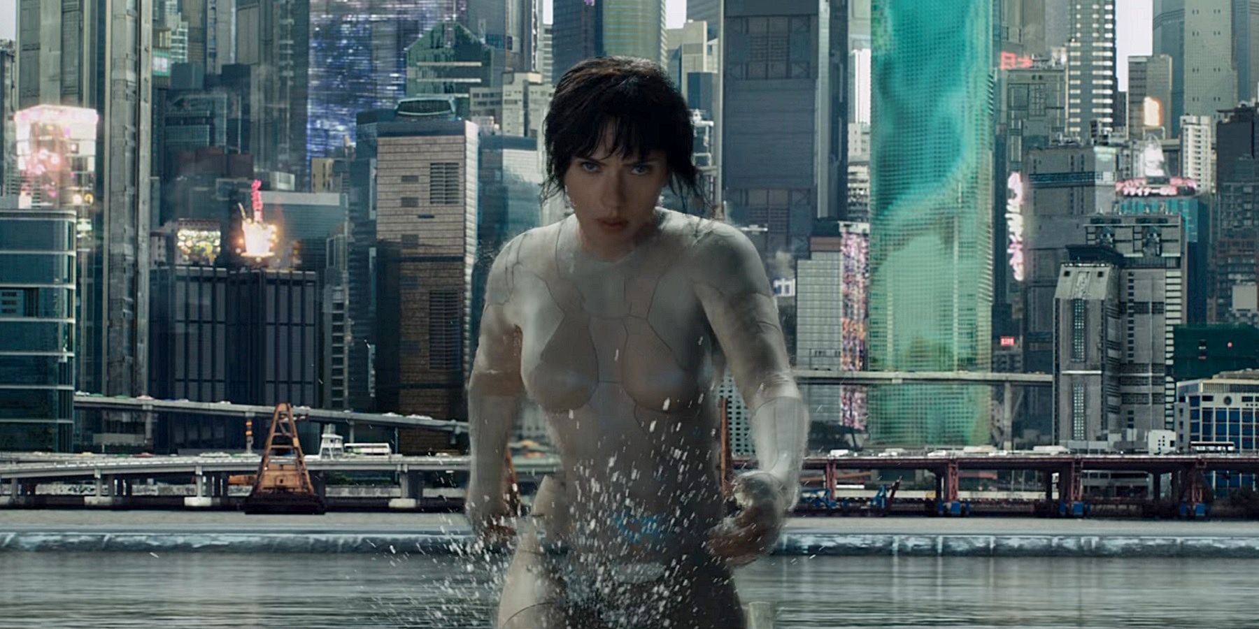 Ghost in the Shell Trailer - Major cloaking