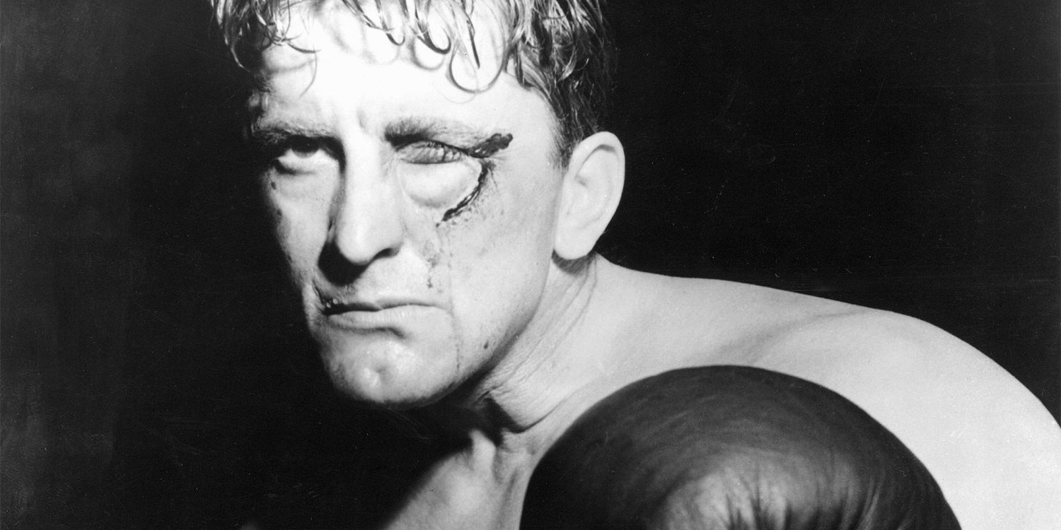 Kirk Douglas with a bleeding eye in Champion