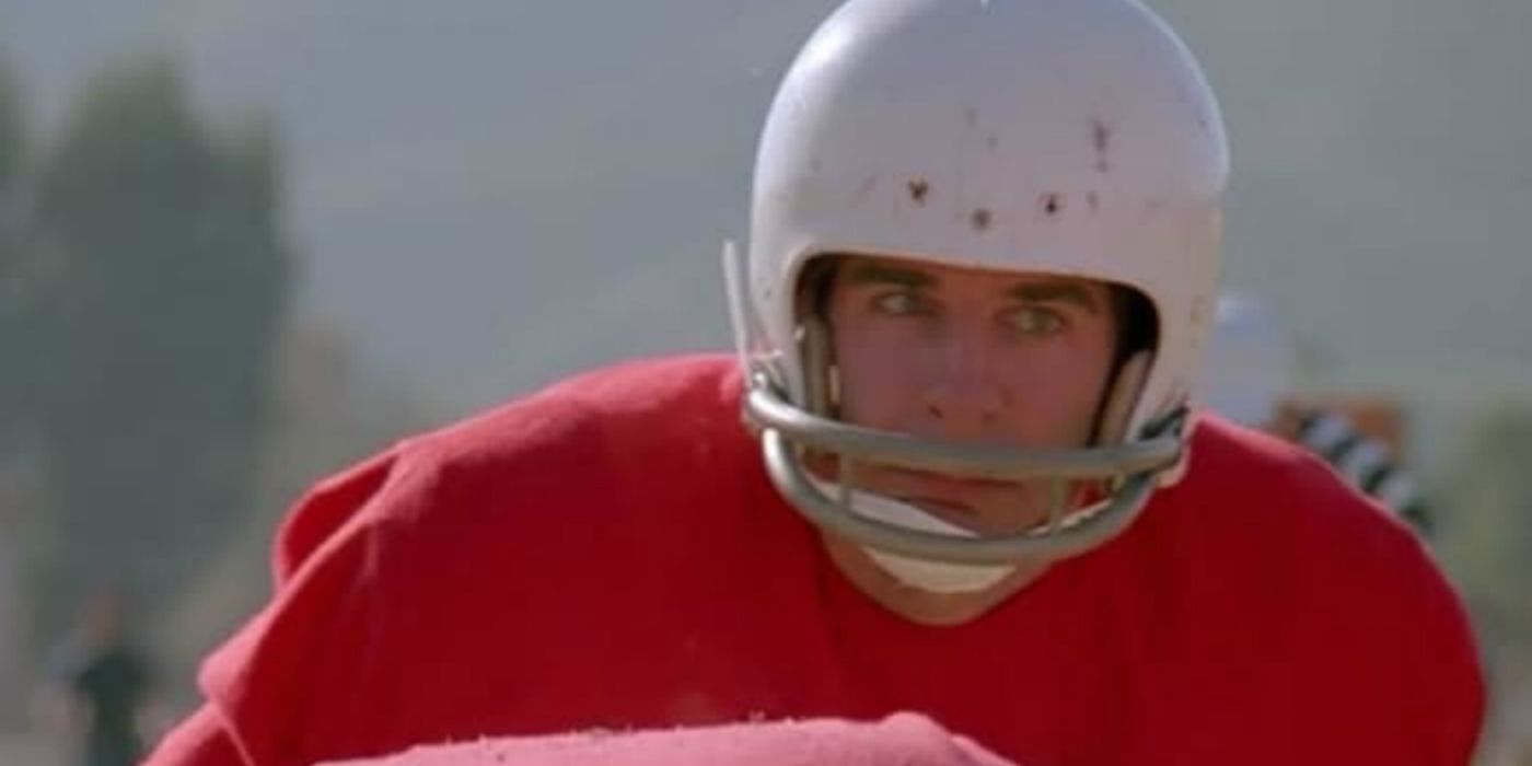 Sam wearing football gear in an episode of Quantum Leap
