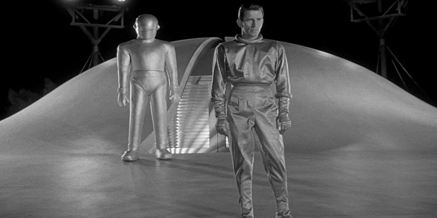 10 Best SciFi Movies With Peaceful Aliens