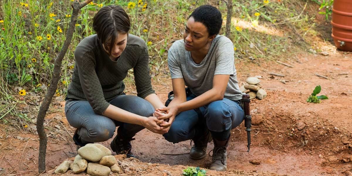The Walking Dead - Maggie and Sasha in Go Getters