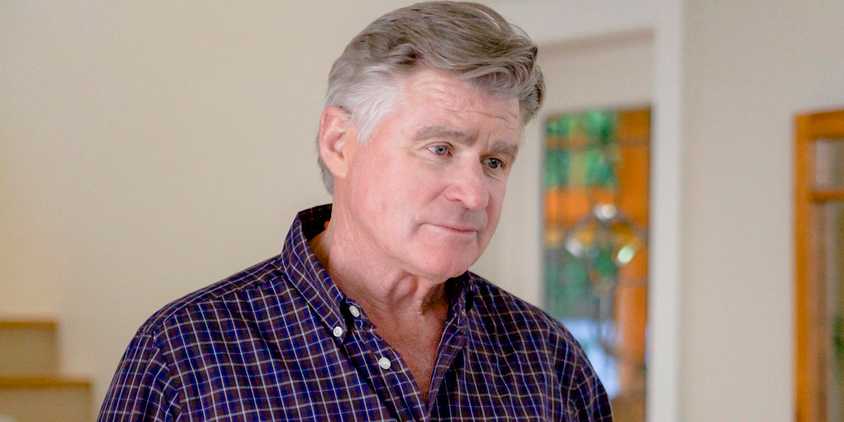 Treat Williams in Chesapeake Shores