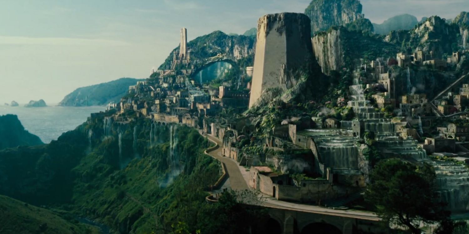 Themyscira seen from the air in Wonder Woman