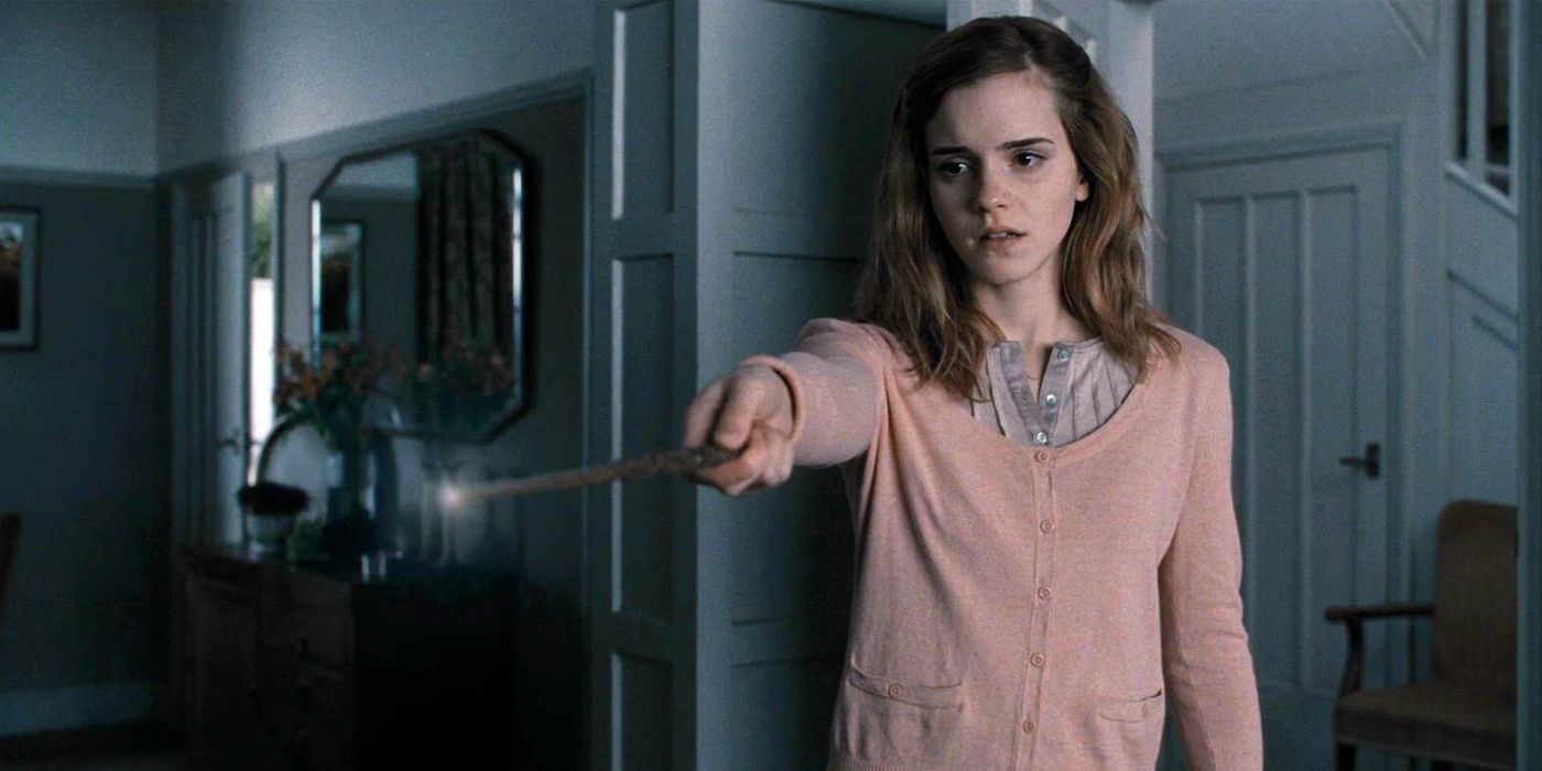Hermione Granger Performing Obliviate on Her Parents in Harry Potter and the Deathly Hallows: Part I