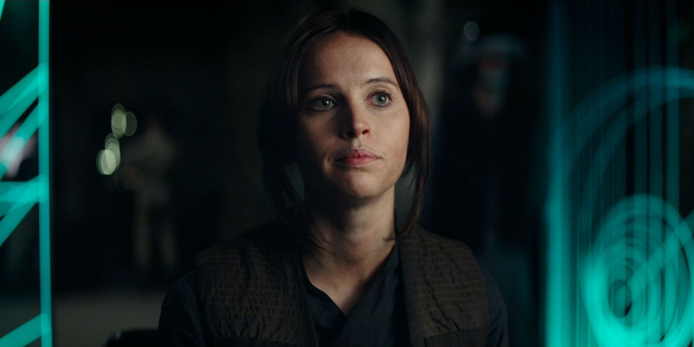 Jyn speaks with the leaders of the rebellion on Yavin IV in Rogue One A Star Wars Story