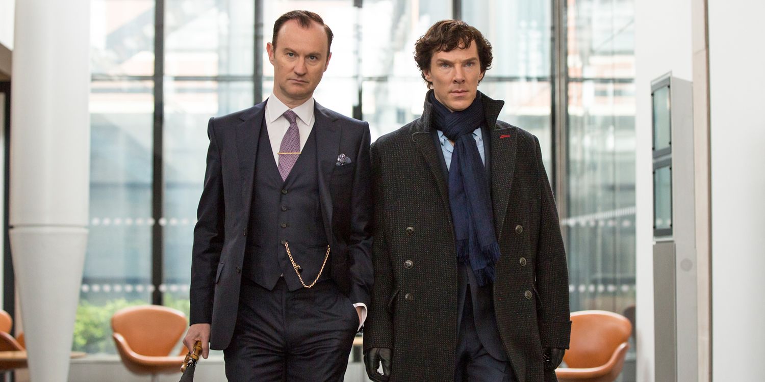 Mark Gatiss and Benedict Cumberbatch in Sherlock Season 4