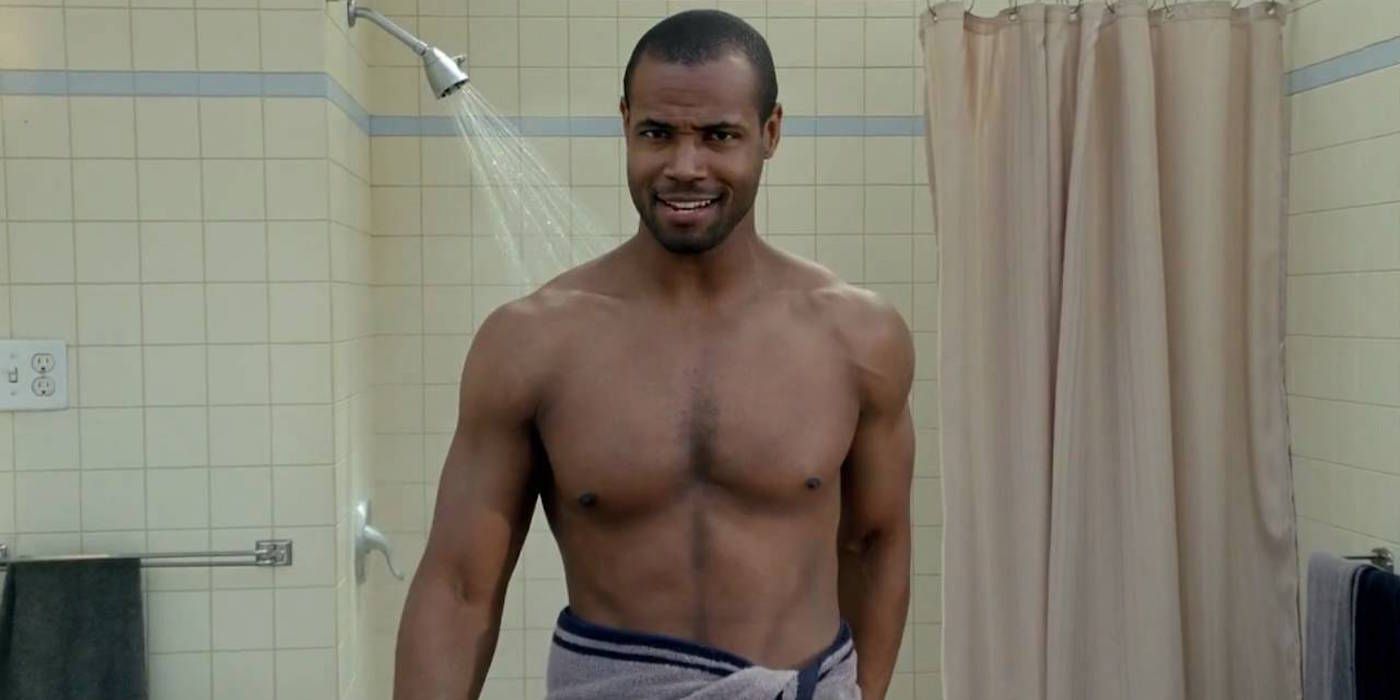 Old Spice Guy and Shadowhunters Star Isaiah Mustafa Still Wants to Join Luke Cage