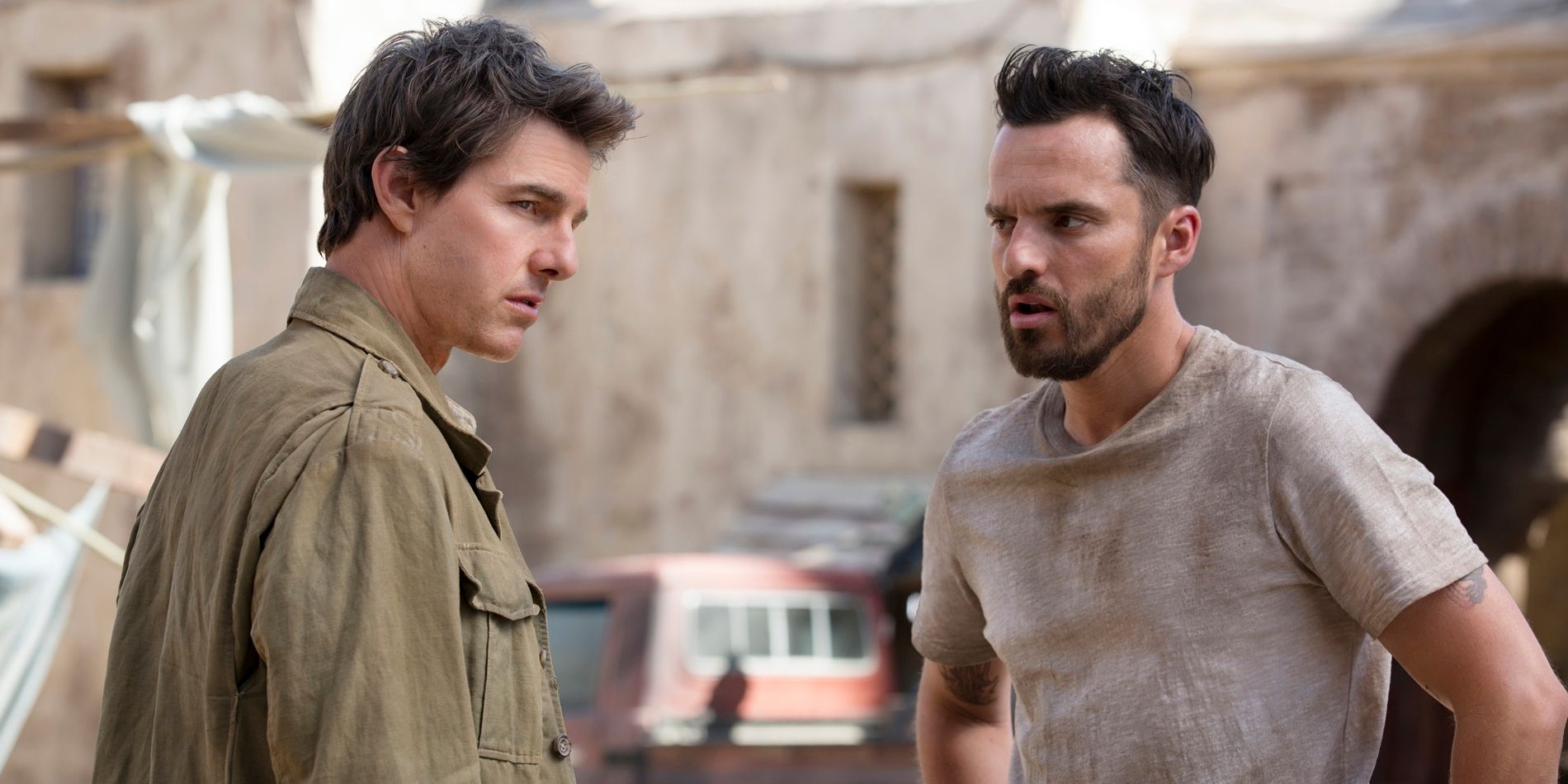 Tom Cruise and Jake Johnson in The Mummy