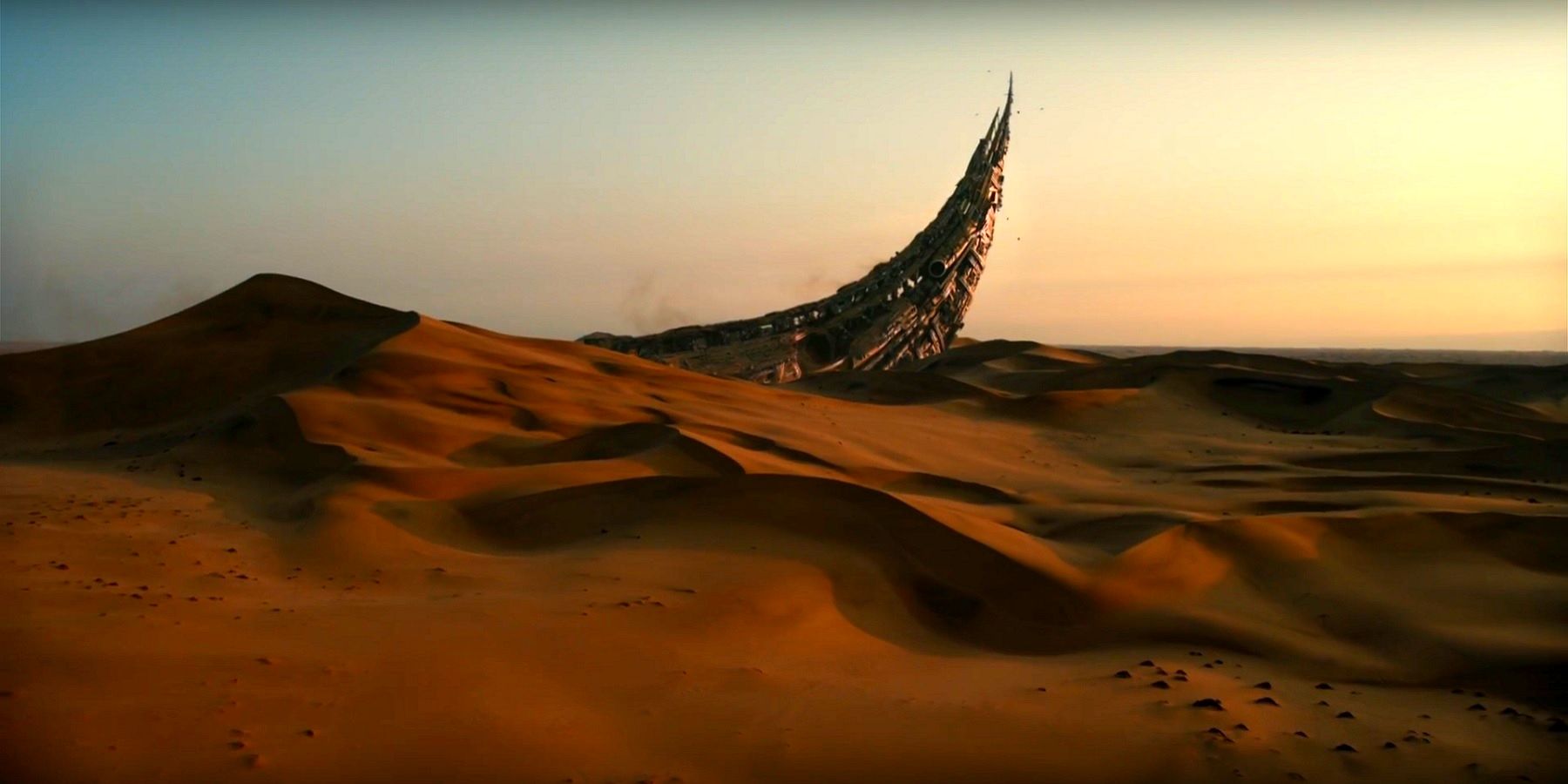 Unicron's horn in the desert in Transformers: The Last Knight