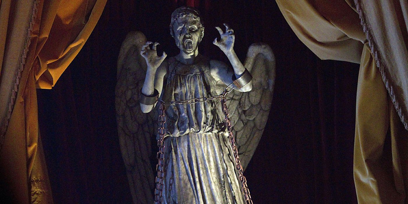 Weeping Angels Trapped