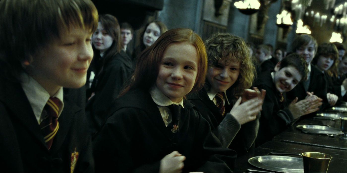 Young James and Lily Potter at Hogwarts in Harry Potter and the Deathly Hallows Part 2