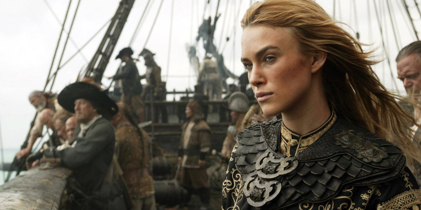 Elizabeth Swann (Keira Knightley) looking to the distance in Pirates of the Caribbean: At World's End 