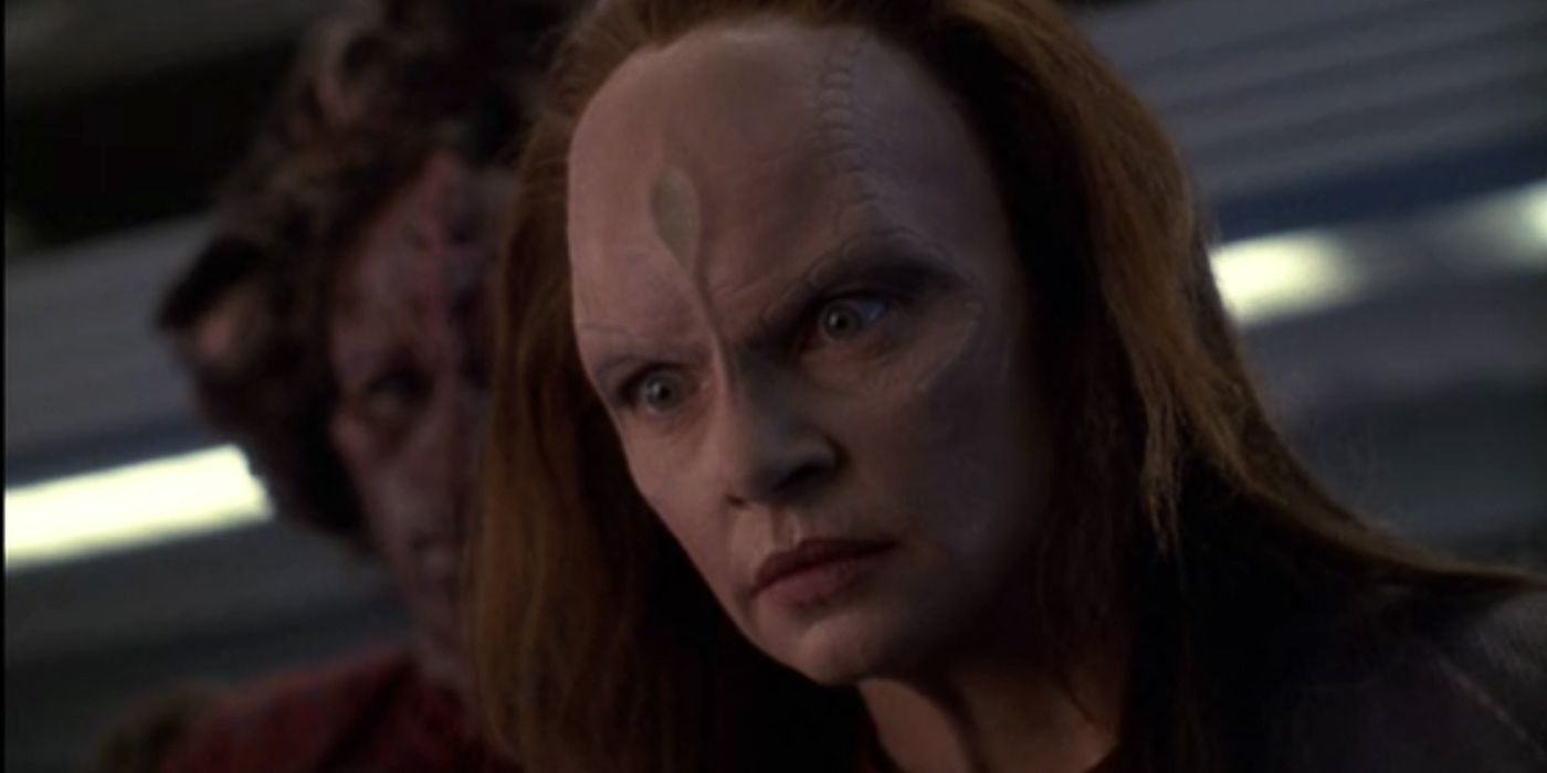 Star Trek: Voyager - Shattered