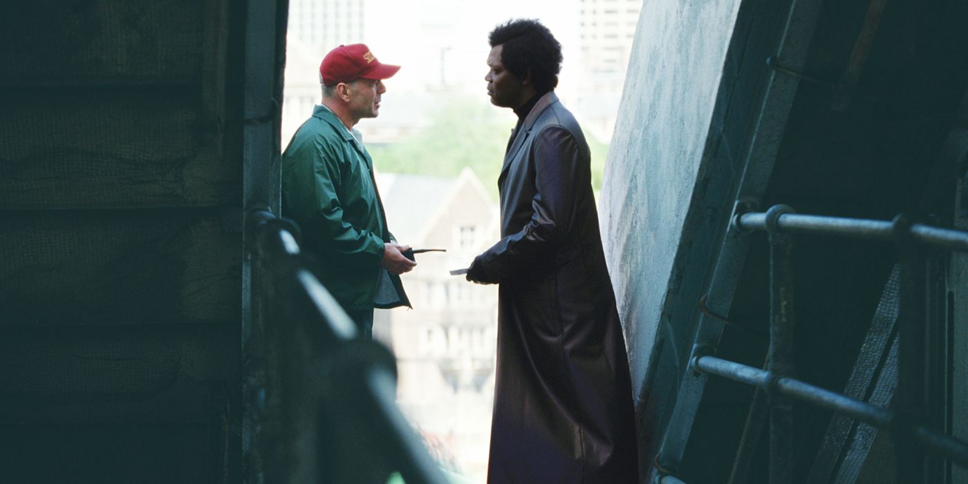 Bruce Willis and Samuel L Jackson in Unbreakable