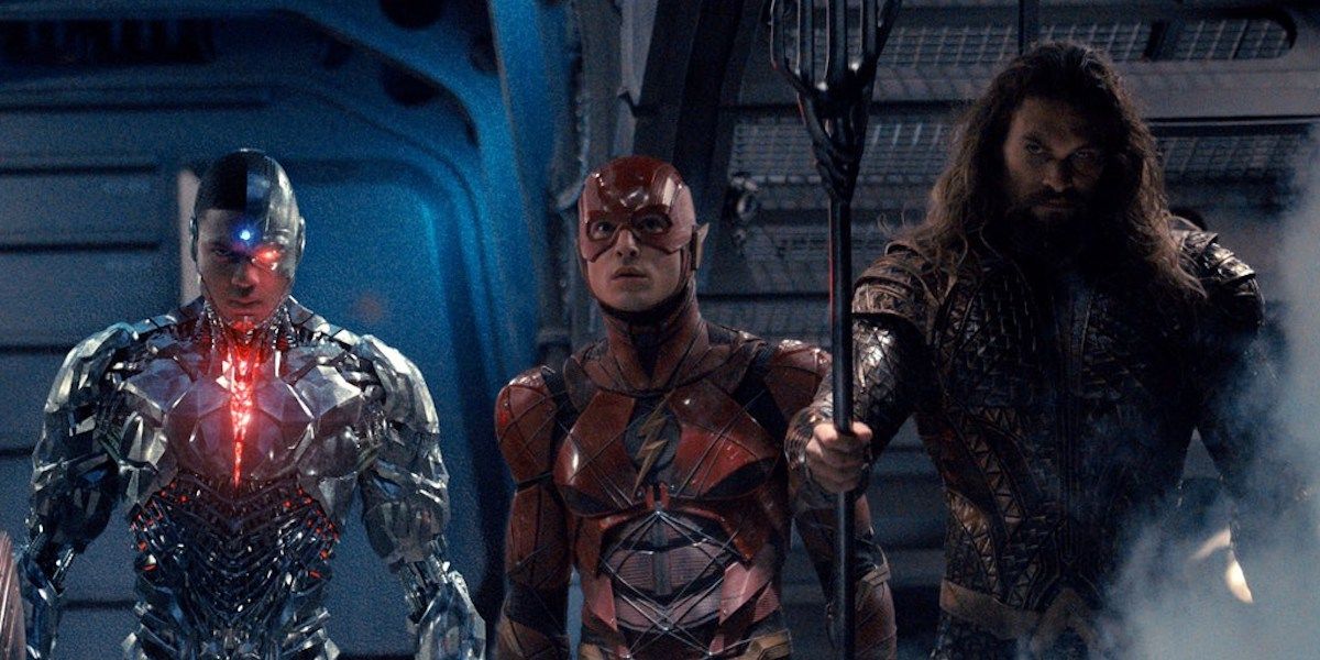 Cyborg Flash and Aquaman standing together in the Justice League movie