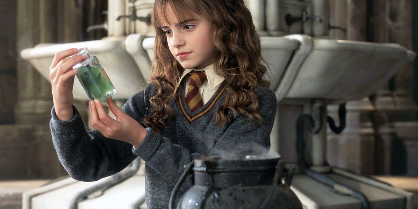 Hermione brews Polyjuice