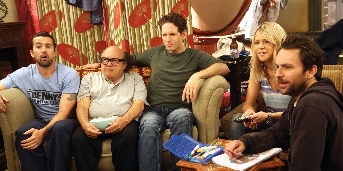 It's Always Sunny in Philadelphia cast sitting in on the couch