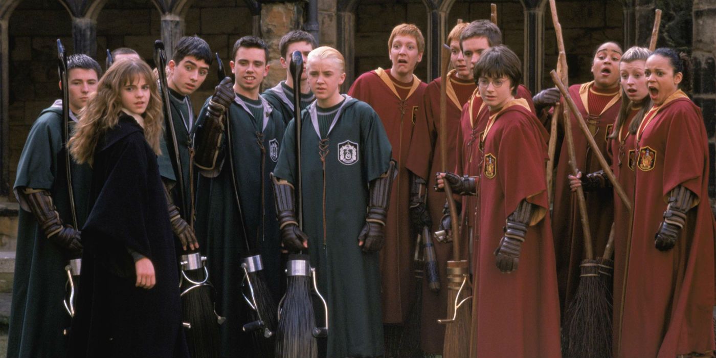 Slytherin and Gryffindor Quidditch Teams in Harry Potter